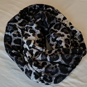 Women's Scarf